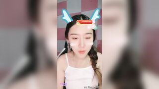 BÌNH AN,2K9,KHOE VÚ VỚI BẠN THÂN
