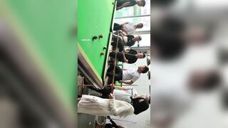 Dâm nữ khỏa thân vào quán bida chơi show hàng public cho mấy a ngắm hàng p3