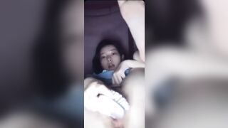 Gia Mỹ móc cua cùng ny bị quay màn hình #3