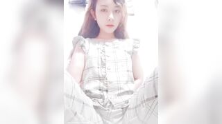 Tố My k8 nằm show lồn cho thk bn xem