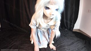 Em gái kế lolita thích cosplay fursuits lồn không lông