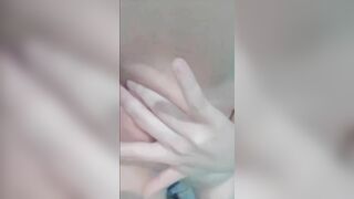 em gái móc