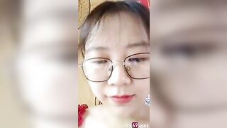 Cô giáo tà dâm