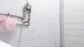 Em gái mới lớn trắng xinh show và link ai lột đồ dưới mô tả