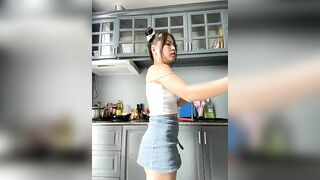 Em Gái Tự Quay Thủ Dâm Tập 421