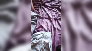 Gái bị bán sang cambuchia bị bọn Trung Quốc nó hành hạ
