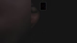em xinh móc cho ny xem