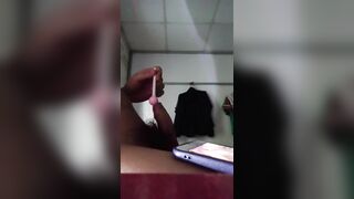 Cu anh phập phồng mông em nó chổng