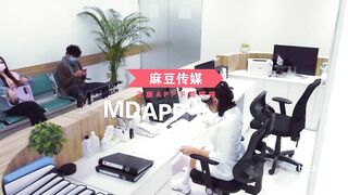 Bệnh viện ngoại tình,2 nhân viên y tế quan hệ tình dục ngay tại quầy