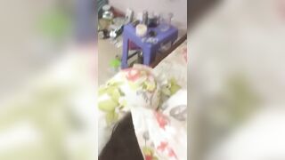 Thằng bạn khốn nạn em teen đg ngủ thì nó xông vào phòng lột đồ e ra móc bím