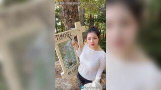 thanh niên số hưởng được em teen sục cặc bú cu cho doggy ngay trên biển