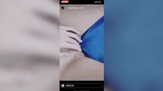 Bạn gái tôi người mà tôi mới quen cuối cùng cũng đồng ý cởi đồ cho tôi xem