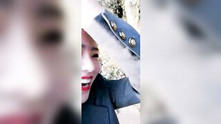 em gái nứng lồn xin được bú cu chú hàng xóm