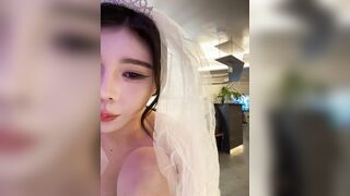Em teen cosplay cô dâu cực xinh livetream show hàng móc lồn dâm chảy nước p29