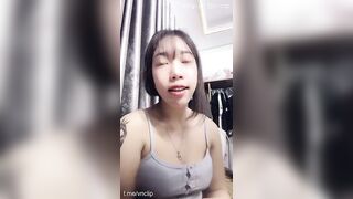 yylive nganhh dâm nữ vú bự livetream show hàng dùng thỏi son nhỏ móc lồn dâm