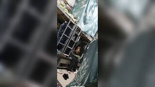 Nhỏ b cùng phòng khốn nạn call video quay lại cảnh bé b cùng phòng thay đồ cho b xem4