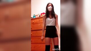 MỚI LỚN NHƯNG HAY THỦ DÂM