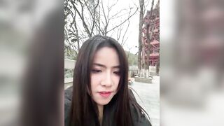 Dâm nữ xinh vú bự có sở thích livetream show hàng móc lồn public mới sướng đc p2