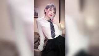 Capcut (co)giật giật