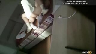 Quay Lén 2 anh em họ học sinh đang đit nhau trong phòng