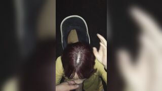 Tranh thủ bắt em người yêu bú cu trước khi trả bố mẹ em