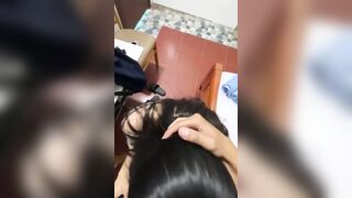 Ba má vắng nhà gạ em gái kế 2k10 non tơ làm trò người lớn