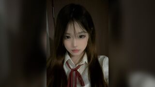 em sinh viên lồn hồng nhét cu giả vào lồn thủ dâm