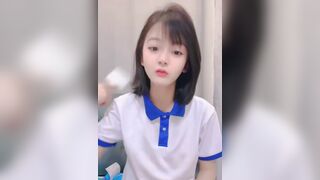 địt em học sinh cấp 2 còn non tơ mặt cực xinh
