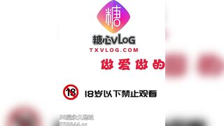 E loli mình dây cosplay show hàng dùng sexoy móc lồn rỉ đầy nước lồn trắng như tuyết