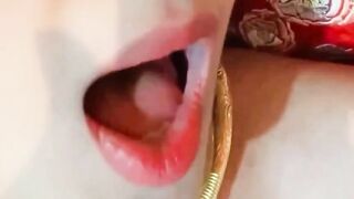 Đám cưới cô gái lén lút địt nhau với bồ trước mới động phòng cho chồng địt sau