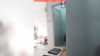 Em gái quên tắt live HOT facebook những ngày qua