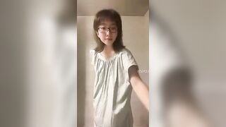MỚI X2 THÔI MÀ LỒN ĐÃ THÂM , LÔNG DẬM UM , CHẮC ĐỊT NHAU NHIỀU LẮM
