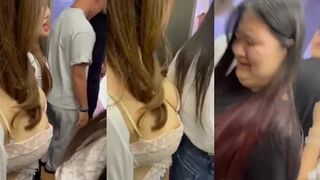 GÁI VÚ BỰ, ĐI THANH MÁY , THÌ SẼ TN