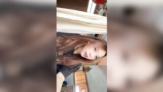 bé sinh viên dâm cứ rảnh là em vạc cu anh ra bú với bắt anh địt - phần 1