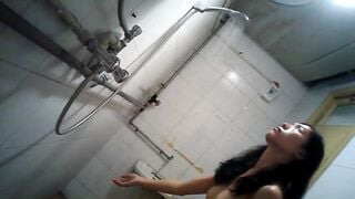 Về quê, Làm liều Quay lén con em Họ Lớp 12 Lồn rậm Đi Tắm Vú Lồn cực nứng