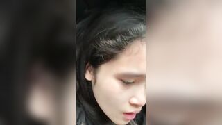 ĐÓN E VỢ ĐI HỌC VỀ, SAU ĐÓ HÀNH SỰ NGAY TRÊN XE