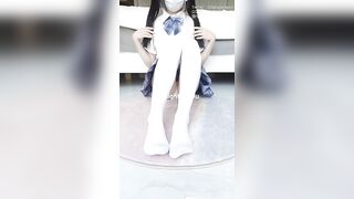 Descubra o vídeo de Peachy Peach 1