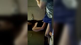 quay lén em sinh viên đi làm thêm buổi tối trong quán massage #6