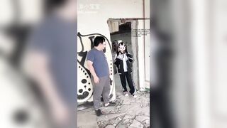 Em học sinh loli ngây thơ đi vào nhà hoang bị tên biến thái bắt cóc địt bắn ngập lồn