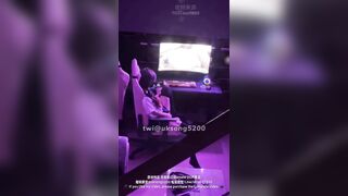 chủ quán game bắt gặp em gái đang nứng lồn thủ dâm #1