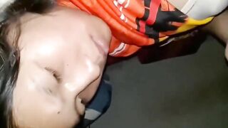 Địt con bạn thân đại học năm nhất nứng lồn thèm cặc 2