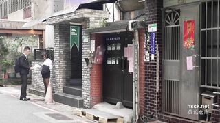 Không thể ngờ tới ông chủ cao quý sáng vừa đuổi việc tôi tối lại làm con chó liếm cẩu