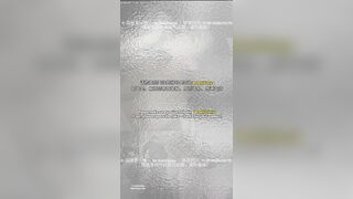 Sướng cặc khi đi massgae mà có e ghệ dâm vú bự lén lút bú cu dưới giường bắn ngập mồm