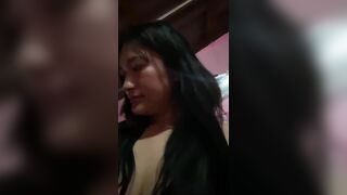 Gái xinh vú to lồn múp thủ dâm khoe hàng dâm đãng kích thích