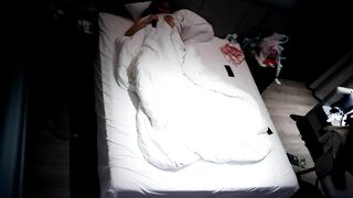 quay lén em sinh viên cùng bạn trai trong khách sạn