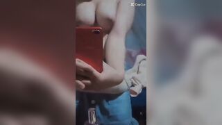 Video bé Ngân nyc gửi tui xem lúc chán