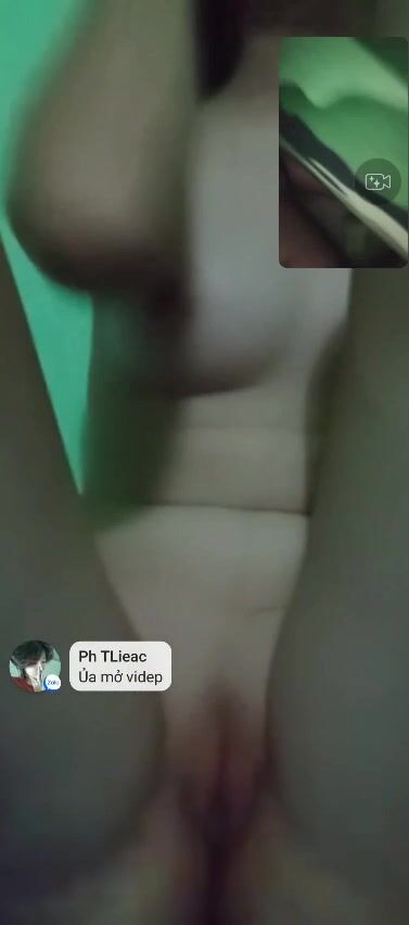 em gái mình dây.3