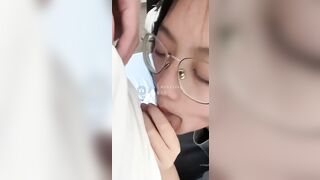 em sgbb mặt ngây thơ bú cu cực giỏi