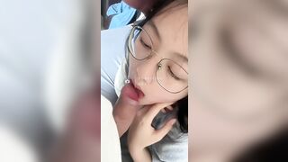em sgbb mặt ngây thơ bú cu cực giỏi