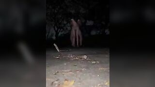 Hai e nó chs bạo phết, giữa đường địt bú cu đủ kiểu